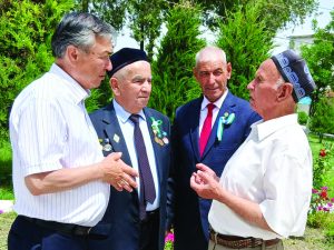 Янги қонун лойиҳасида фахрийлар учун имтиёзлар белгиланмоқда